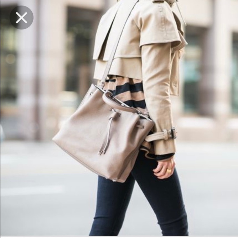 Mulberry Kensington bucket bag taupe leather